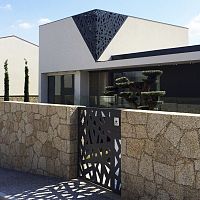 Metal garden gate