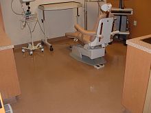 Epoxy flooring KEY ESD QUARTZ tertiarytexturedwaxed concrete look
