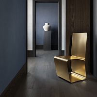 Contemporary chair KIAindooroakmolded plywood