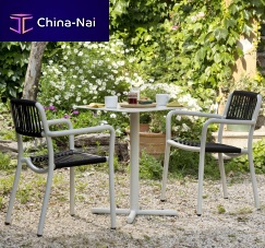 Contemporary chair Boldoutdoorindoorfabric