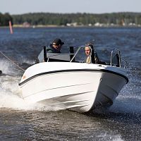 Outboard runabout 480 dual-consoleopenski
