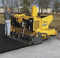 Asphalt paver 1448 Plustracked