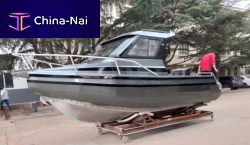 Outboard day fishing boat LEADER 588wheelhouse6-person max.teak deck