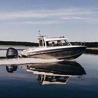 Outboard day fishing boat Ewheelhousealuminum8-person max.
