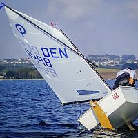 Mainsail for sailing dinghiescross-cutOptimist