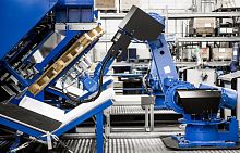 Dismantling machine