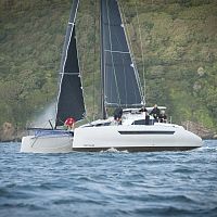 Catamaran D1295cruisingracing3-cabin