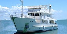 Cruising motor yacht M/Y Veronikaexplorerwheelhousedisplacement