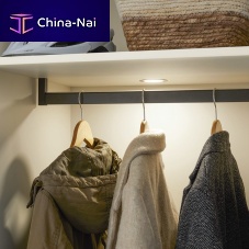 Contemporary entrance wardrobe