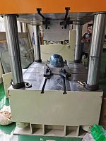 Hydraulic press formingcuttingfor molding