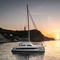 Catamaran sailing yacht Ocean Classcruising3-cabin4-cabin