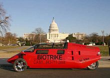 Amphibious car BioTrike