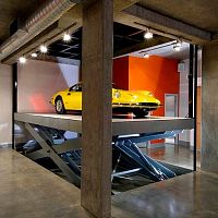 Electric car lift AUTO-MOUNThome