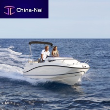 Outboard day cruiser Activ 505 Cabinopen5-person max.with cabin