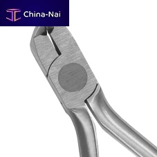 Orthodontic pliers 678-102graspingwire-cutting
