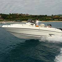 Outboard deck boat RD 26twin-engineopencenter console