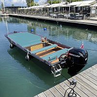 Outboard small boat 17displacement hullopenside console