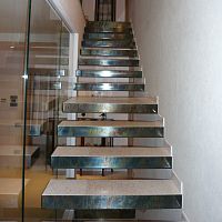 Straight staircase 2metal stepcontemporaryprecast