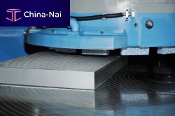 Surface grinding machine precision