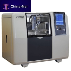 Waterjet cutting machine WMC 500II type 4Xfor composite materialscontourturning