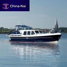 Inboard express cruiser Levanto dieselflybridgecanal
