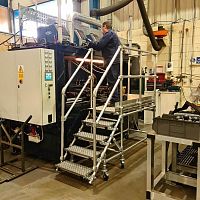 Working platform accessmobilewith safety railing