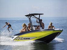 Inboard center console boat 195 IDsport-fishing8-person max.with T-top