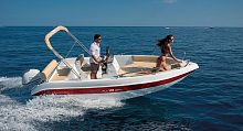 Outboard center console boat 18 sport-fishing6-person max.sundeck