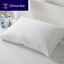 Aircraft cabin pillowcase
