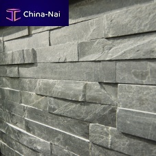 Concrete wall NATURAL SLIPS