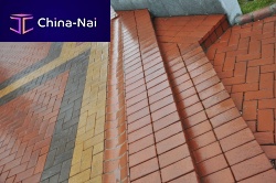 Double-slope drainage channel KEpavedterracottafor public spaces