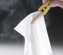 Airliner moist towelette