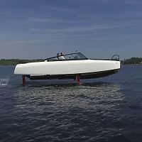 Outboard runabout C7electricopendual-console