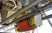 Concrete mixing bucket for loaders