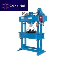 Hydraulic press KNWP H 100motorizedstraighteningassembly