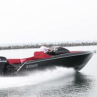 Outboard day cruiser DC Seven planing hullopencenter console