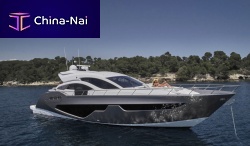Cruising motor yacht C68hard-topIPS3-cabin