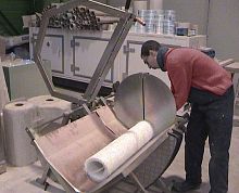 Fiber laser cutting machine for fiberglassrollermanually-controlled