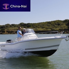 Outboard center console boat 210 CC Origin7-person max.sundeck
