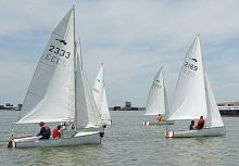 Traditional sailing dinghy BOSUN