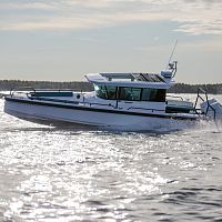 Outboard cabin cruiser 28wheelhouse6-person max.9-person max.