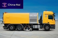 High-pressure street washing machine ARC-1000watercombustion enginefor airport