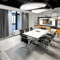 Contemporary boardroom table USM Kitoslaminatemetal baserectangular
