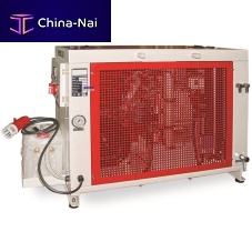 Reciprocating compressor W32 Enclosedbreathing airdiesel enginestationary