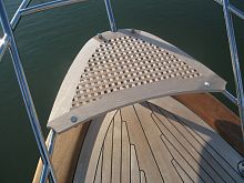 Teak grating per pruaccinibow