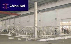 Gravity thickener for sludge treatment