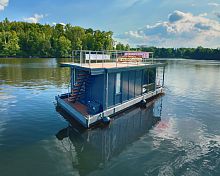 Catamaran houseboat Pallas Smartinboarddieselsolar powered