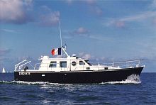 Inboard express cruiser KING ATLANTIQUEtwin-enginehard-topaluminum