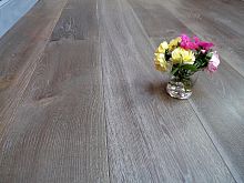 Engineered parquet floor oakwaxedglued