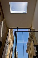 Flat roof skylight OPENING POP UP